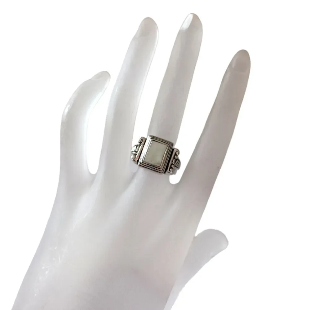 Premier Designs Abalone Ring 6.5 Park City Silver Tone Victorian Mother Of Pearl